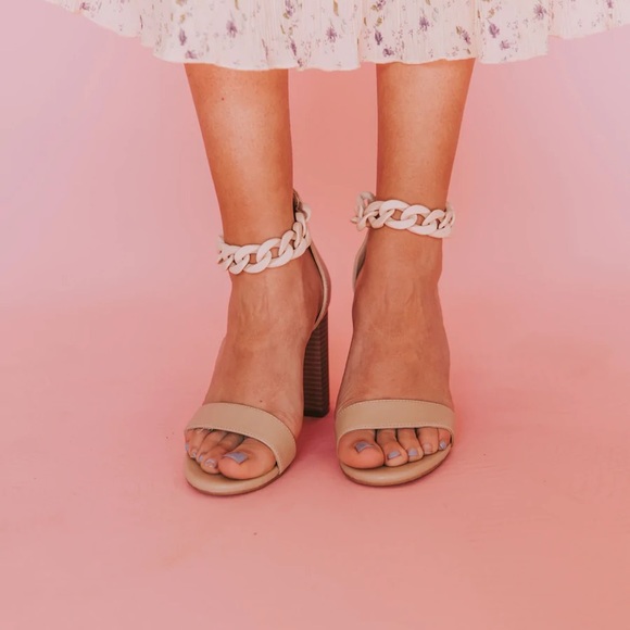 Independent Woman beige/light tan block heels from One Loved Babe, EUC - Picture 3 of 5